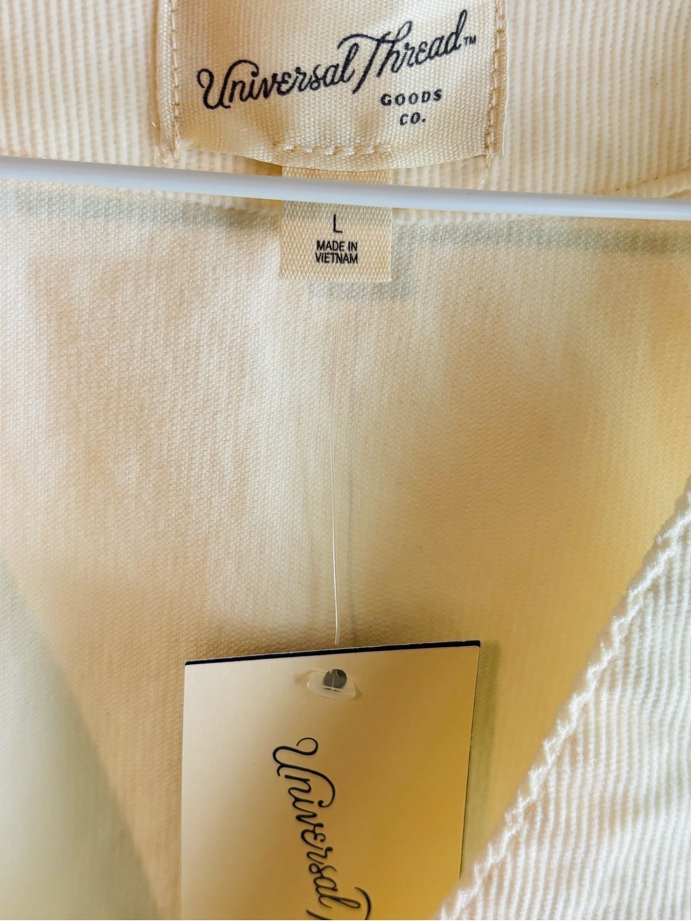 Universal Thread Cream Button-Front Vest - Picture 6 of 8